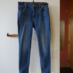 Old Navy skinny jeans 4P 4 Petite